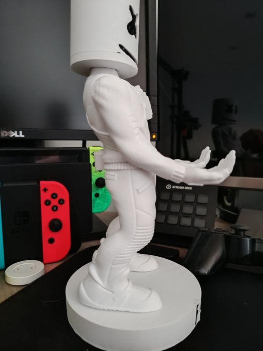 Stojak na pada Marshmello z Fortnite prezent