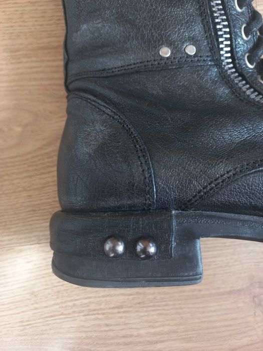 JUICE SHOES botki czarne ćwieki dżety skóra naturalna skórzane 37 24cm