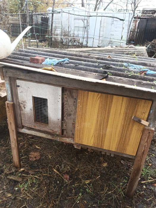 Продам клетки для кролей