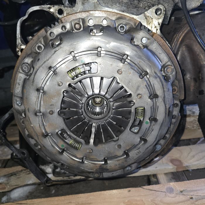 Dwumas sprzęgło docisk bmw e60 e61 525 d 530 d