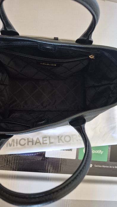 Mala Michael Kors nova