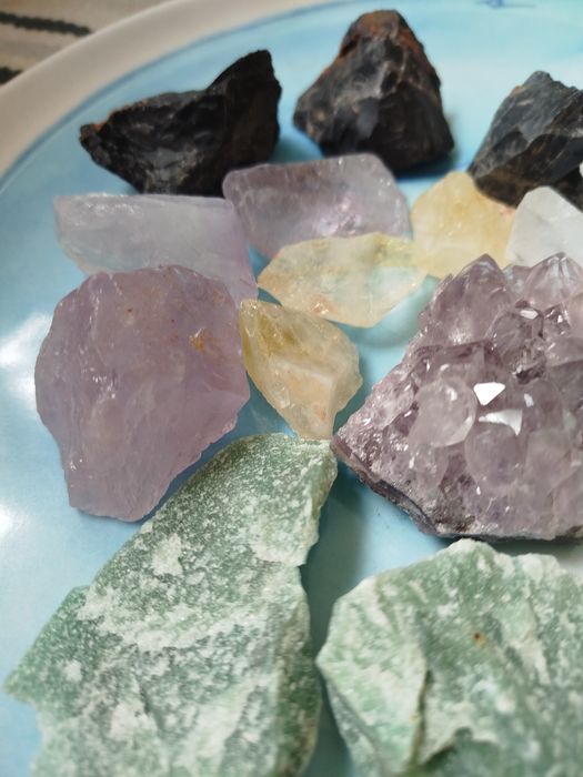 Duży zestaw kamieni naturalnych