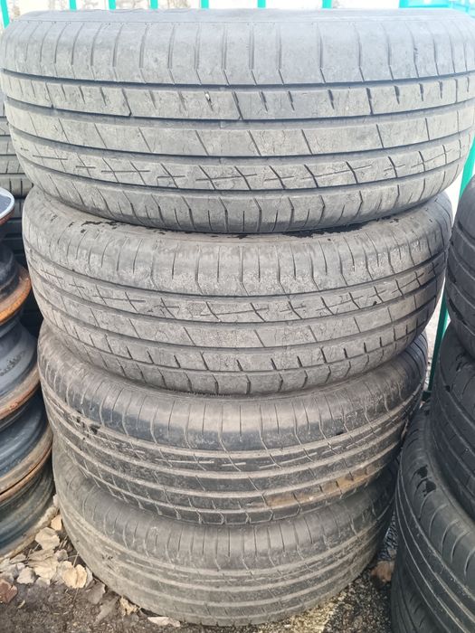 R17 235 65 4 шт лето