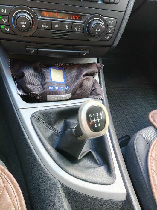 BMW SERIA 1 E87 2005