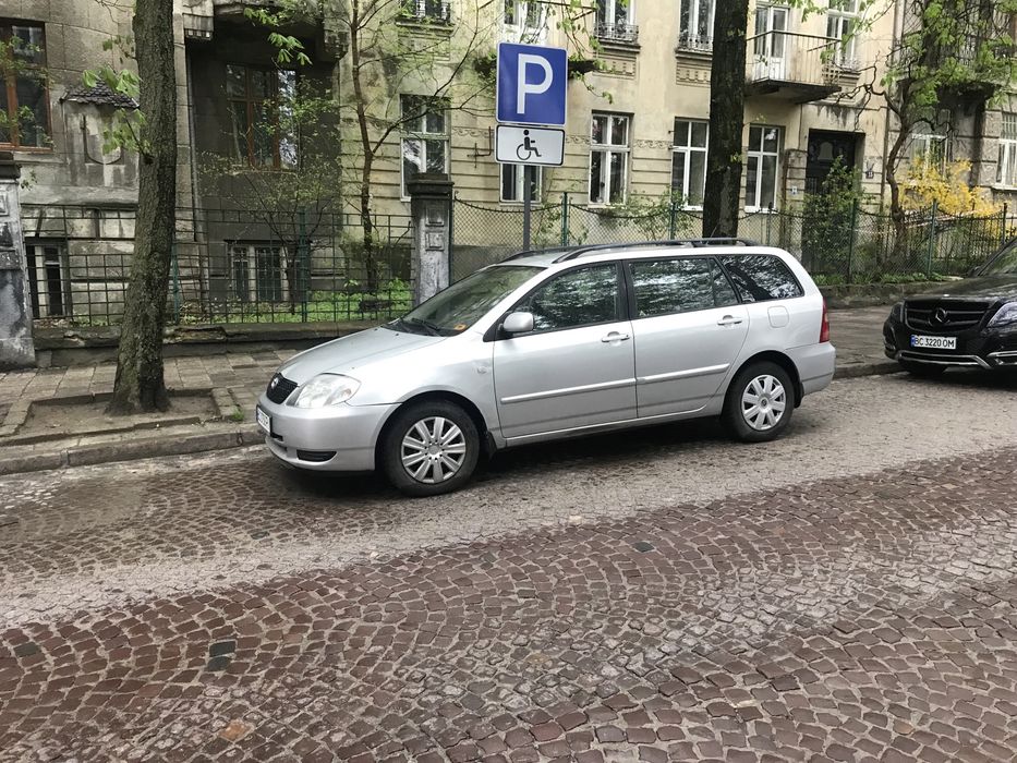 Тоyota E120 2004 1.4 газ