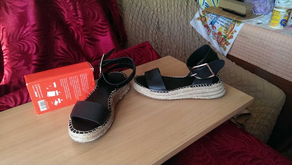 Женские кожаные босоножки-эспадрильи- сандали Zara Woman 36-й размер 24см. на платформе с ремешком на щиколотке  В СУПЕР Состоянии