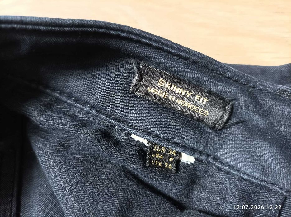Spodnie Massimo Dutti, r. 34
