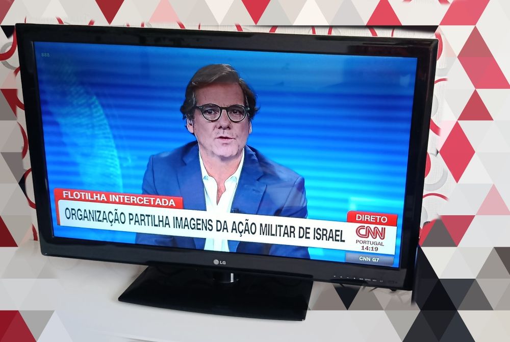 Televisão LG 42" - Imagem com degradê de cor