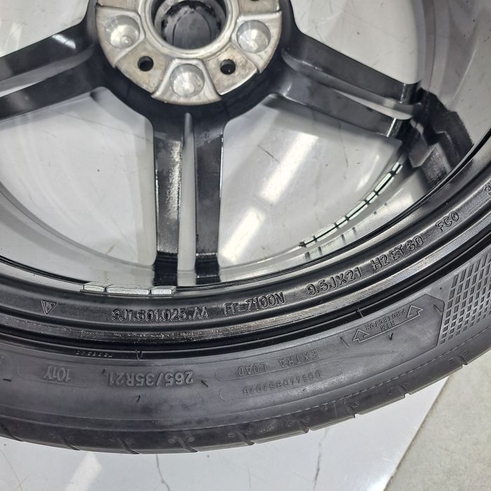 Jantes 21" Originais Porsche Taycan Turbo Mission E 5x130 com pneus