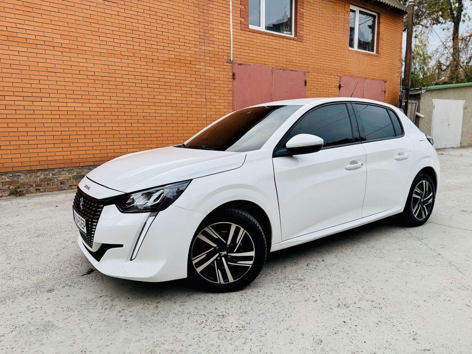 Peugeot 208 1.5BlueHDi GT-Line 2022рік Official