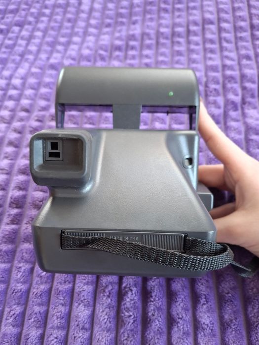 Камера миттєвого друку Polaroid Close Up 636
