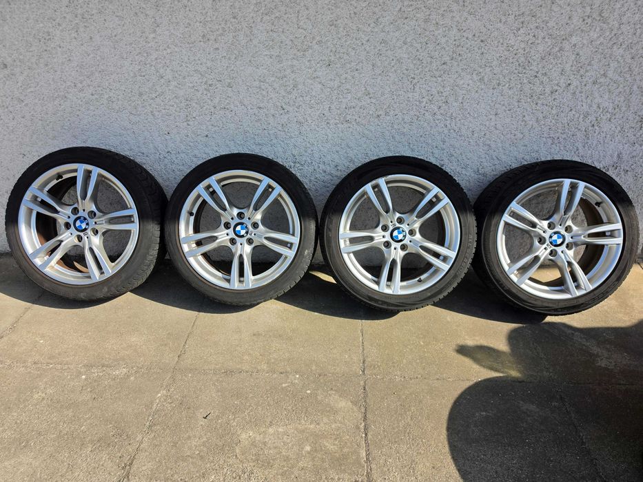 Jantes BMW 18" Pack M com Pneus 225.45.18 + 255.40.18