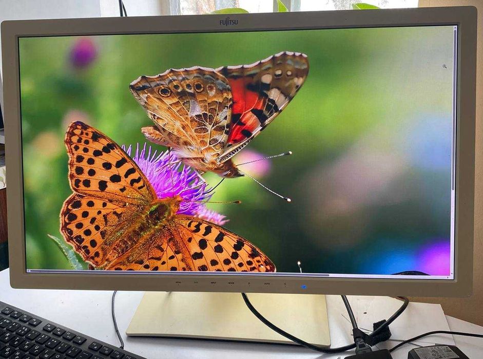 Монитор Fujitsu P27T-7