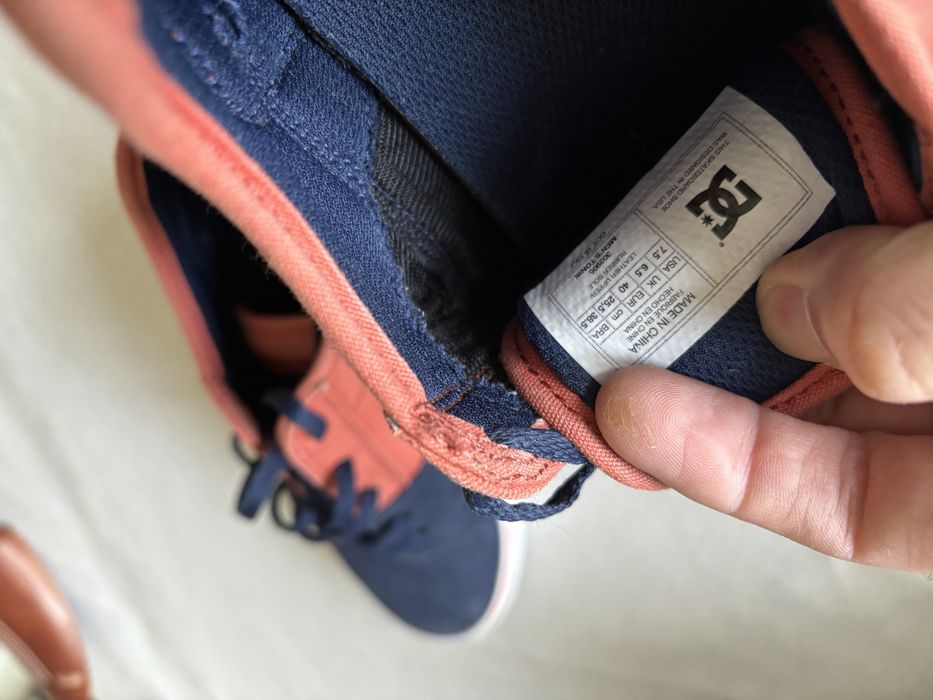 Кеди 40-40,5 оригінал vans dc converse