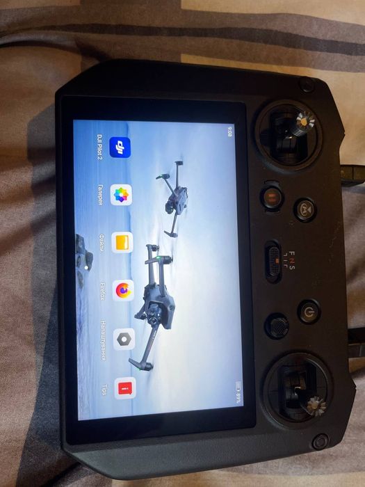 Пульт від дрона.