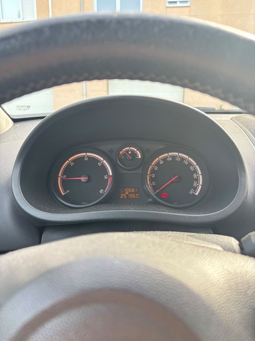 Opel Corsa 1.3CDTI comercial