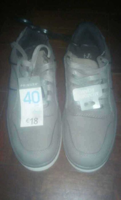 Tenis primark novos N40