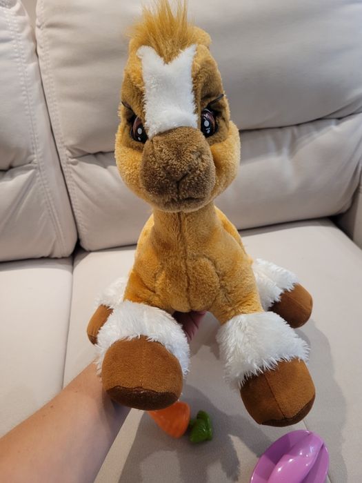 Interaktywny konik Toffee Epee