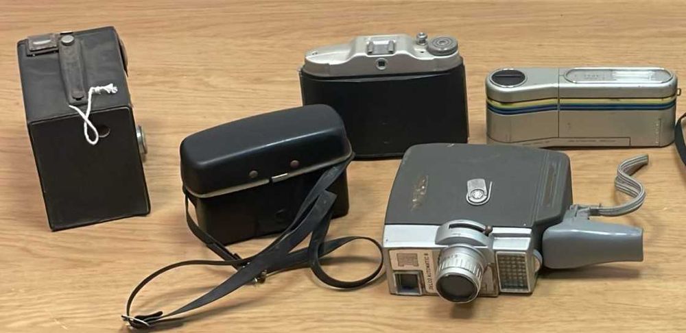 Maquinas fotograficas antigas, não testadas, coleção