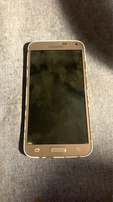 Zepsute telefony – 2x Samsung, Xiaomi, Huawei – na części / naprawę