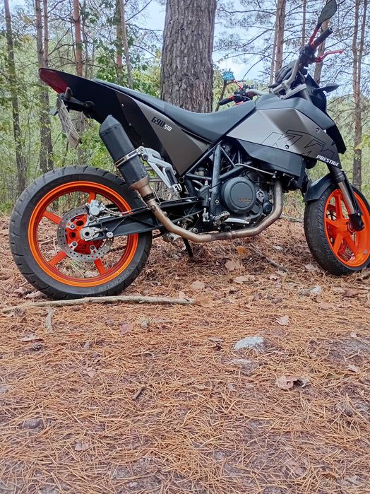 Продам мото КТМ690SMC