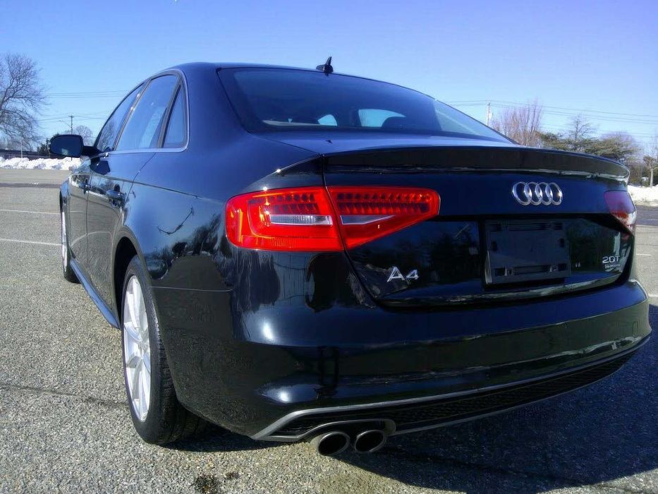 Audi A4 quattro Premium Plus      2015