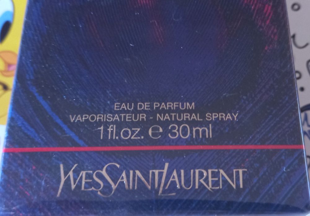 "Belle d' Opium" eau de parfum.
