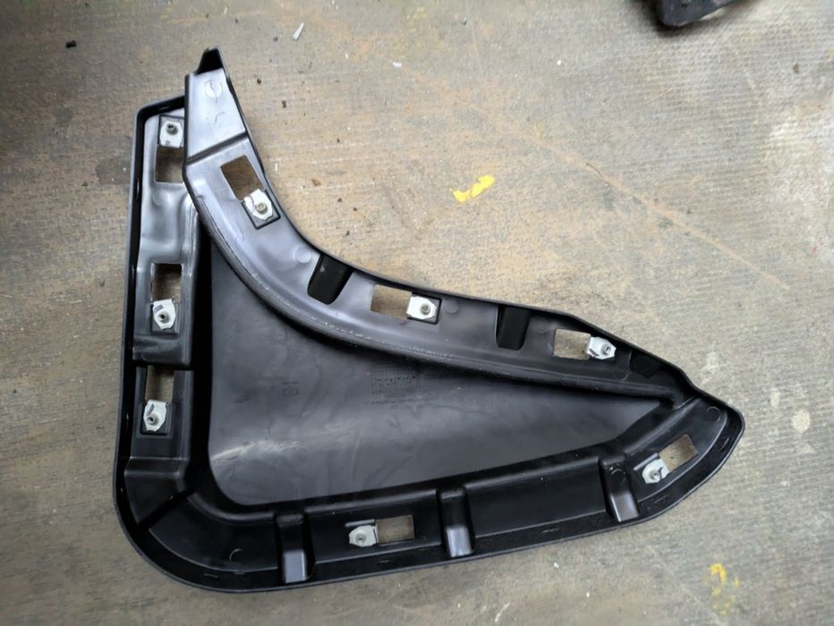 Нижняя планка. Honda prologue.ємблема,