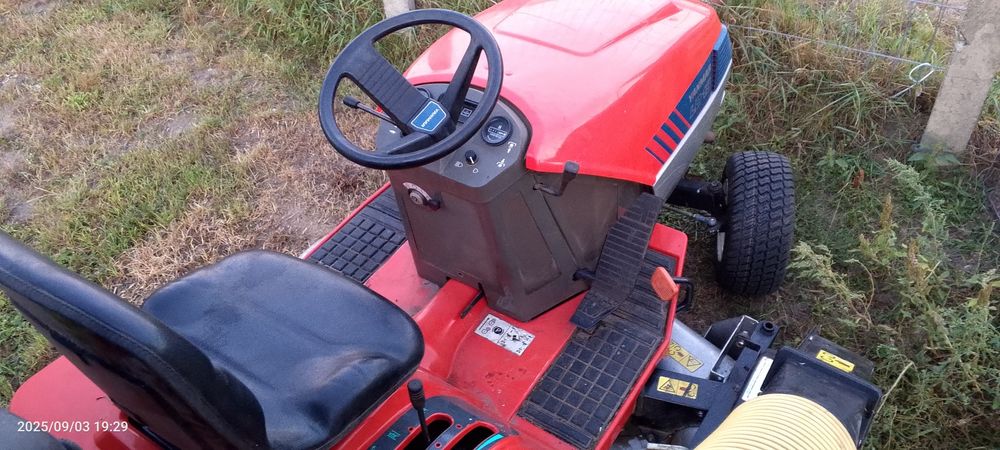 Kosiarka samojezdna traktorek z koszem Yanmar LD18 diesel hydrostat