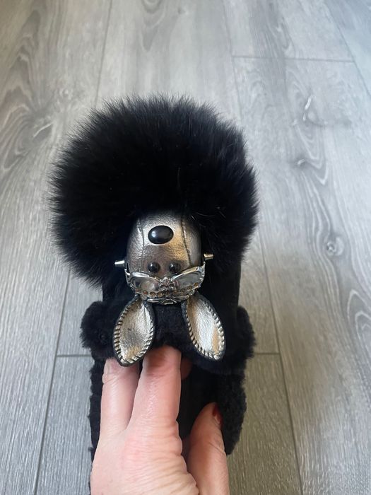 Продам крутезні черевики натуральні 37 розмір