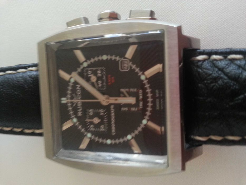 Zegarek Rubicon Chronograph z datownikiem.