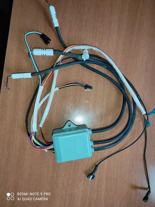Блок розжига дымоходной газовой колонки с дисплеем