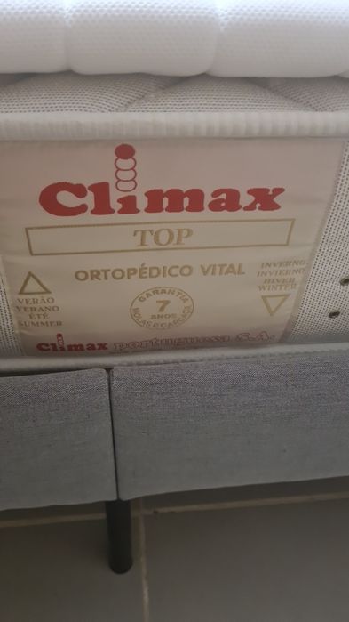 Cama Casal Estofada + Colchão Climax Ortopédico Vital + Topper