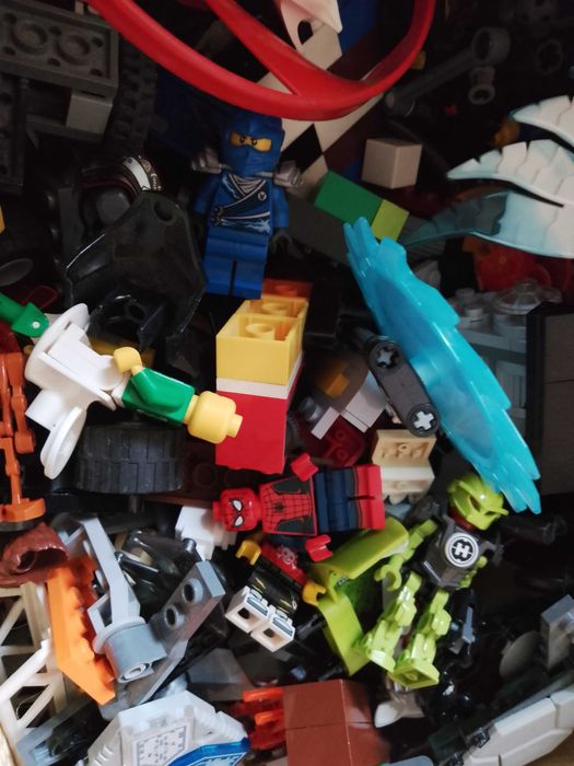Klocki LEGO mix ok 5 kg