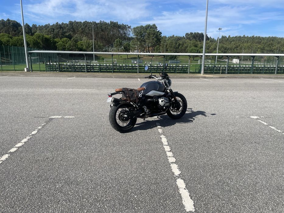 BMW nine T Scrambler