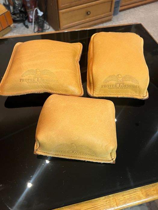 Protektor подушка опора для стрельбы ,BR, varmint,  кожа USA