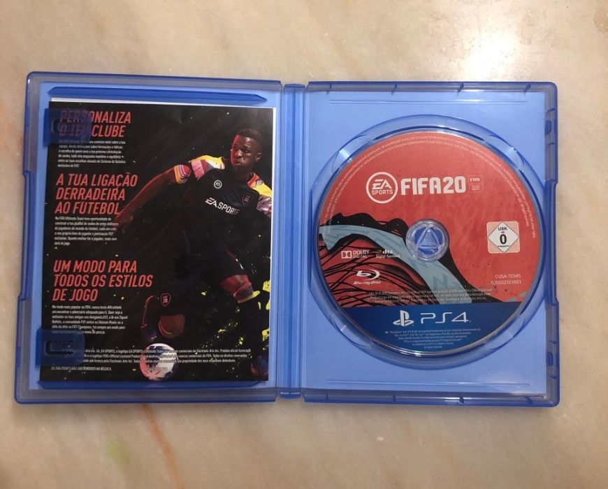 Vendo Jogos PS4- FIFA 18 , FIFA 19 e FIFA 20