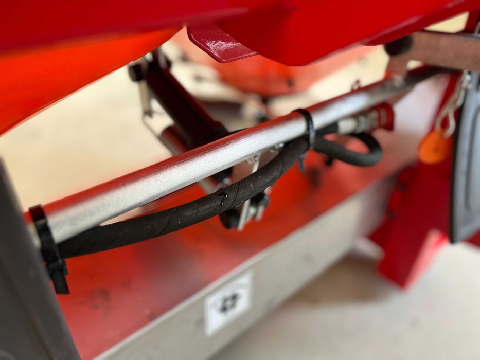 Rozsiewacz nawozów 600L 850kg DEXWAL dwutarczowy KŁOS Motyl -- RATY--