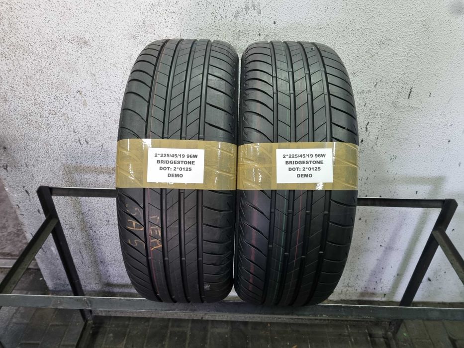 225/45/19 96W Bridgestone Turanza T005 DEMO PARA MONTAŻ WYSYŁKA