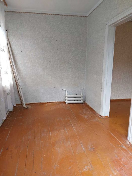 Продам частину будинку на Казбеті по провулку Андрія Химка (працюємо за держпрограмами)