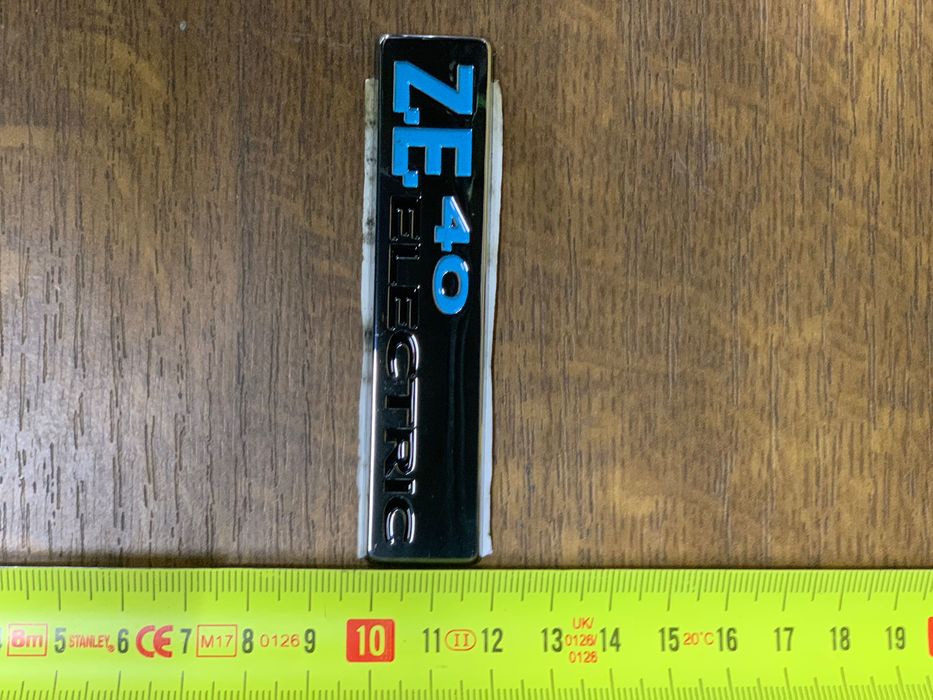 Значок renault zoe оригінал