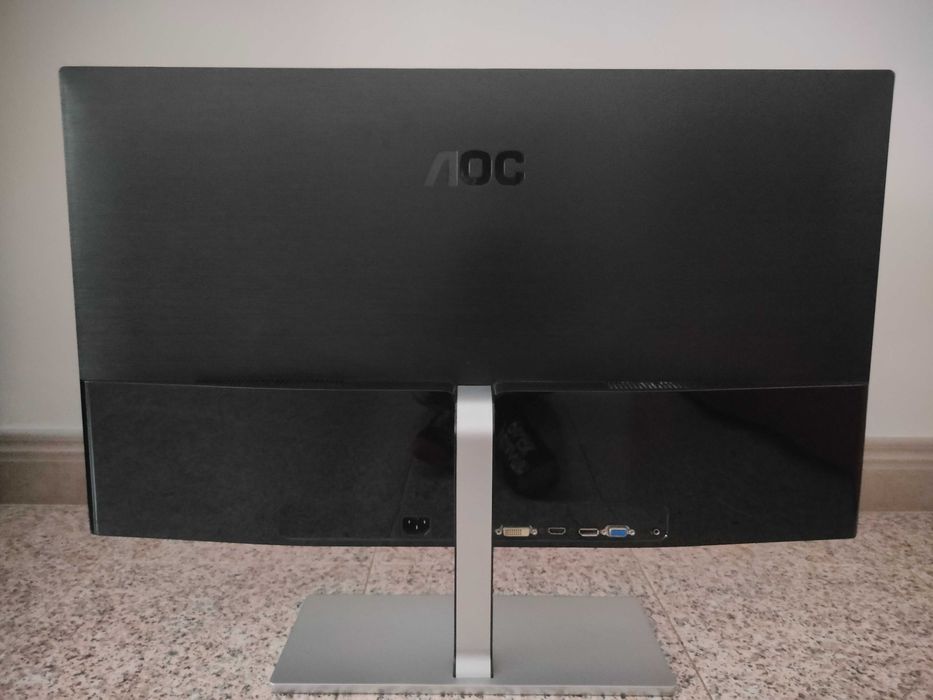 Monitor AOC 32" QHD IPS 75hz - Q3279VWFD8