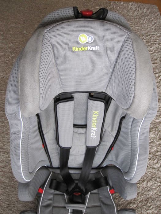 Fotelik samochodowy Kinder Kraft