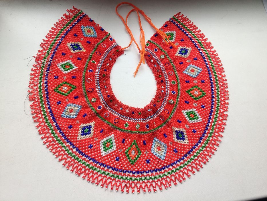 Кривулька з чеського бісеру