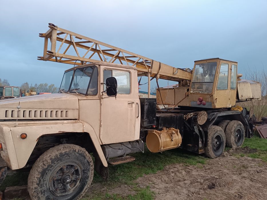 Запчастини автокран краз  380 v