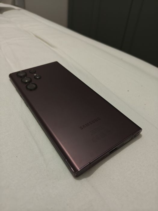 Samsung S22 Ultra Burgundy 12/256