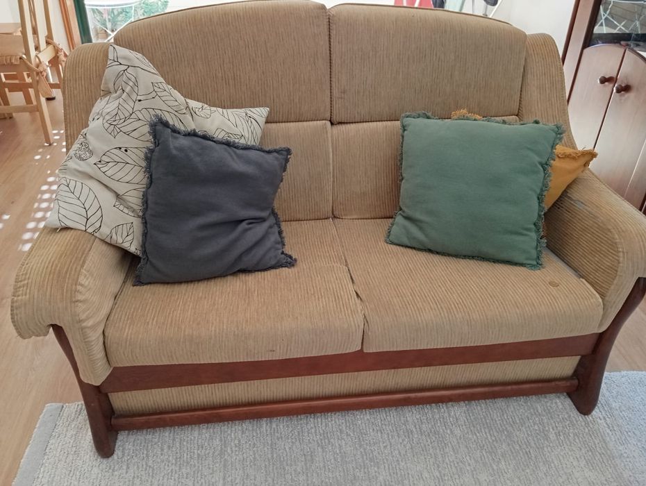 Sofás duplos em óptimo estado