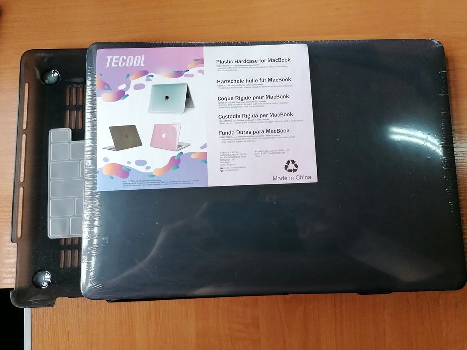 Osłona na laptop MacBook wymiar 36 x 25 cm