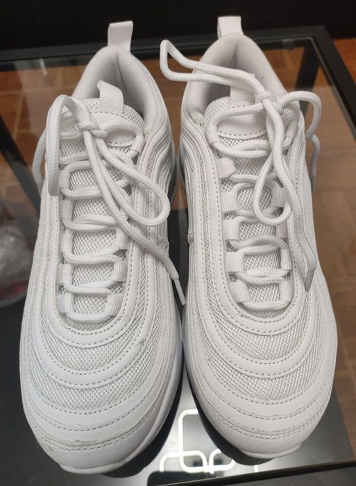 Sapatilhas brancas 37