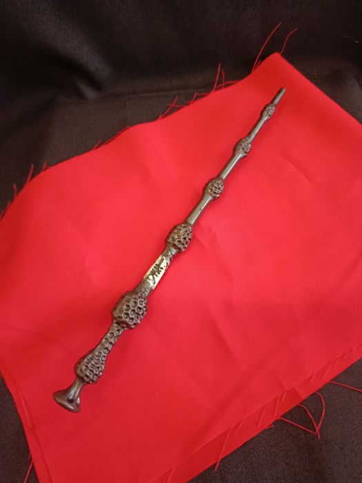 Harry Potter - Varinha Dumbledore (30cm)